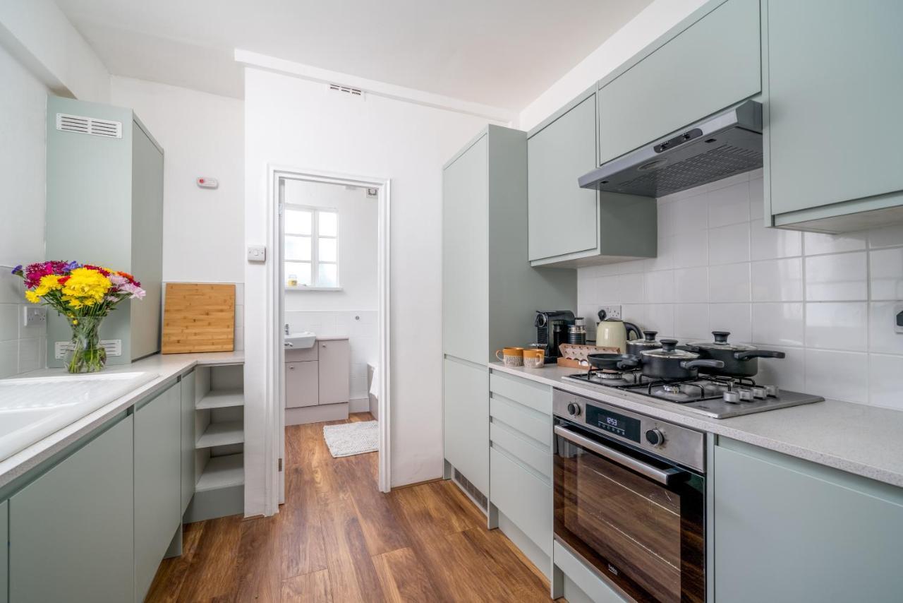 Bright West Hampstead Retreat Apartamento Londres Exterior foto
