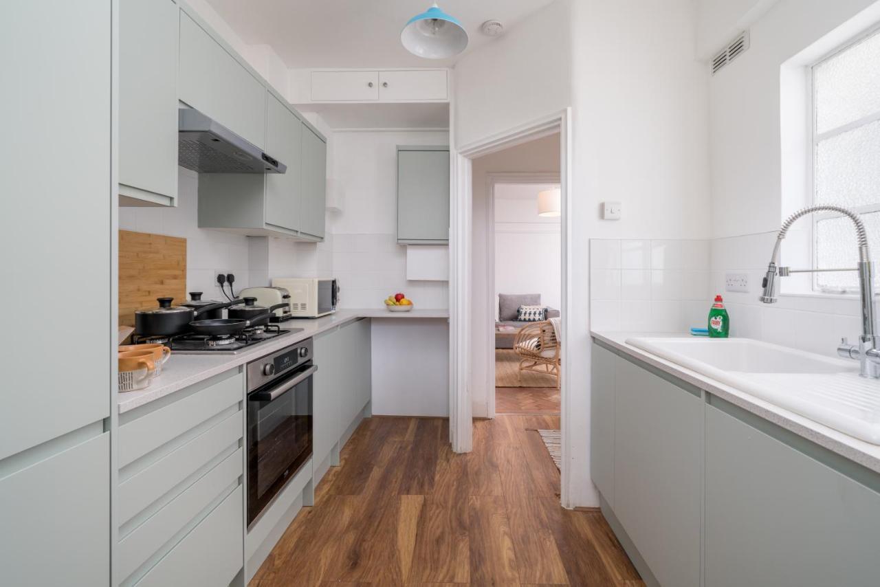 Bright West Hampstead Retreat Apartamento Londres Exterior foto